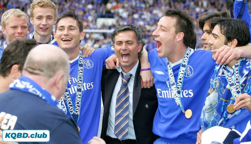 Kỷ nguyên Abramovich và cuộc cách mạng tại Chelsea
